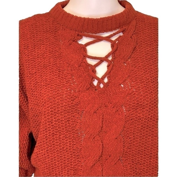 Derek Heart Juniors Terracotta Crop Crisscross Cable Knit Sweater Size-S NWT - Picture 2 of 7